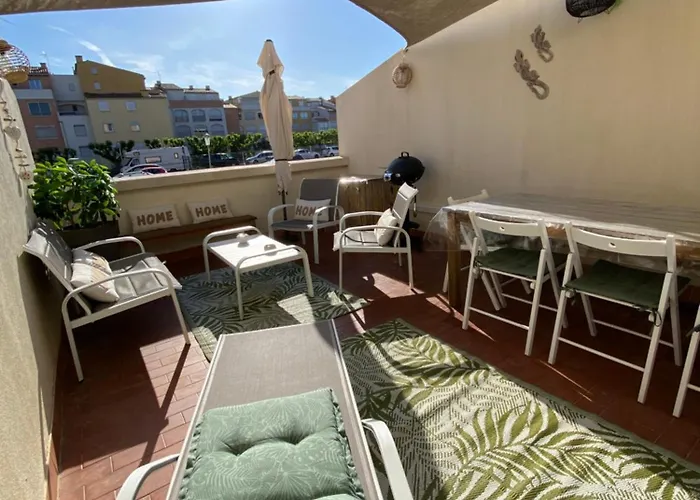 Apartman Entierement Renove Avec Grande Terrasse Pour 4 Personnes - Cap D'agde