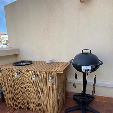 Entierement Renove Avec Grande Terrasse Pour 4 Personnes - Cap D'agde *