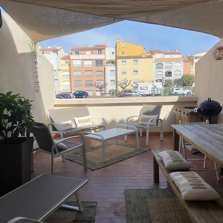 Entierement Renove Avec Grande Terrasse Pour 4 Personnes - Cap D'agde Agde