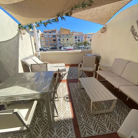 Apartment Entierement Renove Avec Grande Terrasse Pour 4 Personnes - Cap D'agde